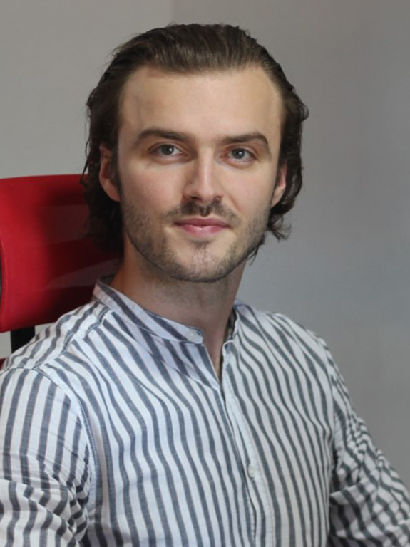 arbrim-thaci-team-makerminds